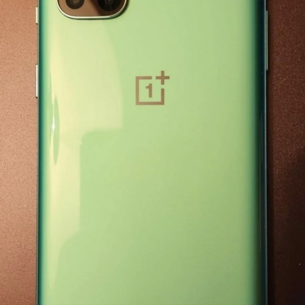 OnePlus 8T in Aquamarine Green 12 GB RAM and 256 GB Storage